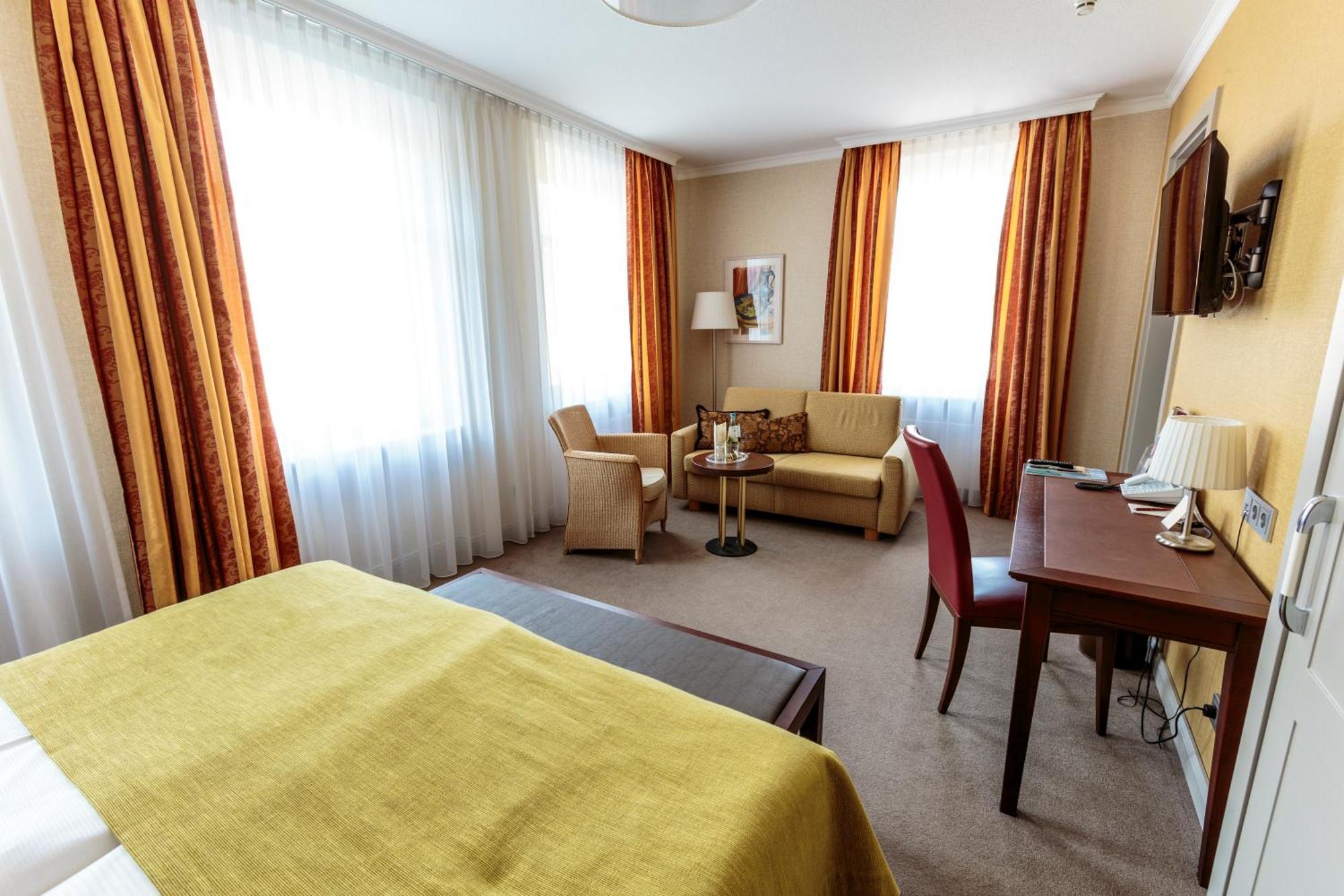 Parkhotel Güldene Berge Weißenfels Dış mekan fotoğraf