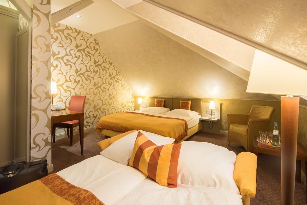 Parkhotel Güldene Berge Weißenfels Dış mekan fotoğraf